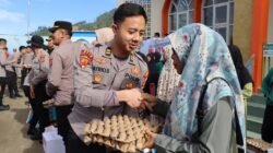 Mahasiswa STIK Angkatan 83 Tebar Kepedulian di Mendale, Salurkan 40 Paket Sembako dan Pulihkan Fasilitas Ibadah