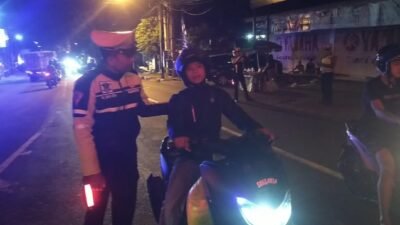 Cegah dan Antisipasi Aksi Balap Liar, Sat Lantas Polres Karangasem Gelar Patroli pada Malam Hari