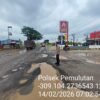 Polsek Pemulutan polres Ogan ilir Laksanakan Giat Strong Point, Antisipasi Kecelakaan dan Tindakan Pidana di Jalan Rusak