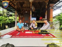 Serap Informasi Kamtibmas,  Kapolsek Rendang Lakukan Patroli Dialogis dengan Masyarakat 