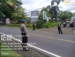 Cegah Laka Lantas, Personil Polsek Rendang Melaksanakan Pos Atensi Arus Lalu Lintas 