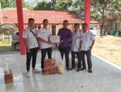Peduli Sesama, Polsek Rambang Bersama Forkopimcam Kecamatan Rambang Berikan Bantuan Paket Sembako kepada Korban Terdampak Banjir