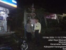 Jaga Kondusifitas Situasi Kamtibmas, Polsek Selat Tingkatkan Giat Blue Light Patrol