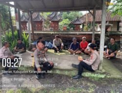 Ngobar Polmas: Ngopi Bareng Polisi, Serap Aspirasi Dan Pererat Silaturahmi di Desa Sibetan