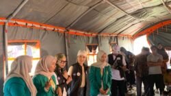 Mahasiswa FKIP USK Gelar Trauma Healing Bersama Cinta Laura di Desa Uning Mas