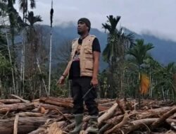 Warga Aceh Berpuasa di Kemah Bantuan