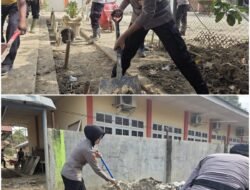 Mahasiswa STIK Angkatan ke-83 Laksanakan Bakti Sosial Pembersihan Lumpur di SMK 1 Peusangan