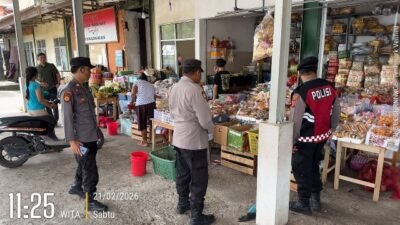 Jaga Keamanan Agar Tetap Kondusif, Polsek Selat Rutin Gelar Patroli 