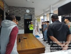 Awali dan Akhiri Pelaksanaan Tugas, Anggota Lantas Polres Karangasem Laksanakan Serah Terima Tugas Jaga