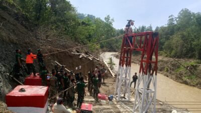 Progres Pembangunan Jembatan Gantung Kalaili Capai 50,3 Persen di Linge
