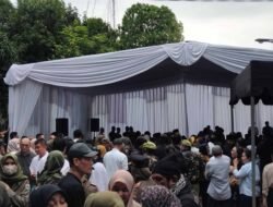 Tokoh Publik Harianto Badjoeri Wafat, Dimakamkan di TPU Tanah Kusir