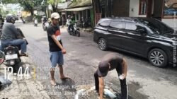 Meminimkan Laka Lantas di Kecamatan Taman Sidoarjo , LSM Jawara Bersatu Bersama Awak Media Lakukan Giat Bersama
