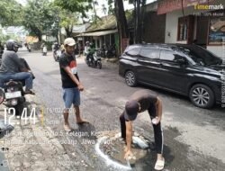 Meminimkan Laka Lantas di Kecamatan Taman Sidoarjo , LSM Jawara Bersatu Bersama Awak Media Lakukan Giat Bersama