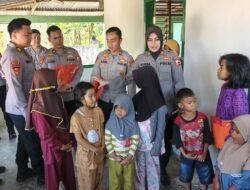 Mahasiswa STIK-PTIK Lemdiklat Polri Kembali Hibur Anak-Anak Terdampak Banjir di Desa Setie Lewat Kegiatan Trauma Healing