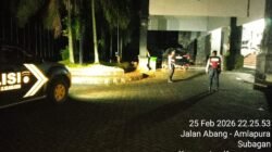 Cegah dan Antisipasi Gangguan Kamtibmas, Samapta Polres Karangasem Gelar Blue Light Patrol Sambangi GOR Gunung Agung 