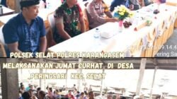 Kapolsek Selat Gelar Jum’at Curhat Bersama Warga dan Tokoh Masyarakat Desa Peringsari Kec. Selat