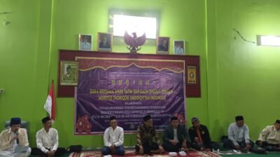 Saat Iuran Anggota Menjelma Senyum Anak Yatim & Dhuafa di Desa Sumber Rahayu