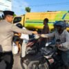 Polres Ogan Ilir dan Polsek Jajaran Bagikan Takjil di Bulan Suci Ramadhan 1447 H