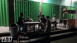 Rutinitas Polsek Selat Laksanakan Blue Light Patrol Pada Malam Hari 