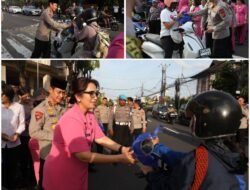 Perkuat Toleransi di Momen Bulan Suci Ramadhan, Kapolda Bali Bagikan Takjil kepada Masyarakat