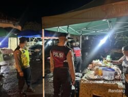 Bangun Komunikasi dengan Masyarakat, Personil Polsek Rendang Intensifkan Patroli Dialogis