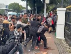 Aksi Demonstrasi di Kemendagri, Berujung Ricuh, Tiga Orang Terduga Pelaku di Amankan Polisi