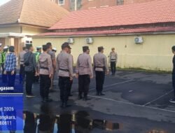 Sipropam Polres Karangasem Lelaksanakan Pengawasan dan Absensi, Kehadiran Personil saat Apel Pam di Kaasan Obyek Wisata