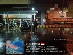 Meski Diguyur Hujan Pemeriksaan Kendaraan di Pelabuhan Padangbai, Situasi Tetap Lancar Aman Kondusif 