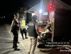 Jelang Hari Raya Nyepi dan Idul Fitri, Personil Polsek Rendang Tingkatkan Patroli Dialogis dengan Masyarakat 