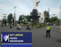 Ciptakan Ketertiban dan Kelancaran Arus Lalu Lintas, Personil Lantas Melaksanakan Penjagaaan Dan Pengaturan di Ktl 2