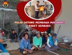 Melalui Minggu Kasih di Bulan Suci Ramadhan, Kapolsek Padangbai Bagikan Bingkisan kepada Buruh Bangunan