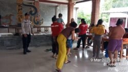 Bhabinkamtibmas Monitoring Giat Posyandu, di Dusun Lusuh Kangin Desa Pering Sari