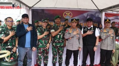 Sinergi Jaga Kamtibmas, Kasrem 044/Gapo Hadiri Apel Ojol dan Buruh Bersama Kapolri di Palembang