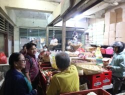 Pastikan Stabilitas Harga Bapokting Jelang Hari Raya Nyepi dan Idul Fitri, Satgas Saber Polda Bali Lakukan Pengawasan di Pasar Trasisional 