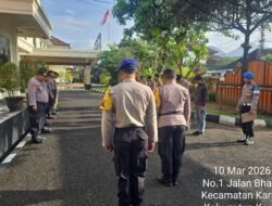 Pastikan Proses Serah Terima Berjalan Lancar dan Sesuai Prosedur, Sipropam Polres Karangasem Awasi Apel Serah Terima Tugas Jaga