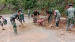 Satgas Gulbencal Bersihkan Material Longsor di Jalan Lintas Takengon–Isaq