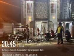 Pastikan Ibadah Khidmad dan Nyaman, Polsek Bebandem Berikan Pengamanan Shalat Tarawih di Wilayah Bebandem