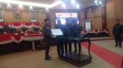 Sidang Paripurna DPRD Sidoarjo Setujui Raperda UKS untuk Madrasah dan Pesantren