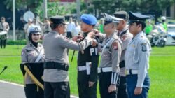 Kapolda Jatim Pimpin Apel Gelar Pasukan Pastikan Kesiapan Personel Operasi Ketupat Semeru 2026