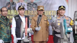 Apel Gelar Pasukan Operasi Ketupat Semeru 2026 Digelar di Alun-Alun Lamongan, Siap Amankan Mudik dan Idul Fitri