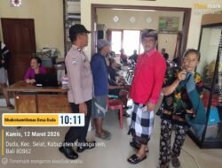 Bhabinkamtibmas Monitoring Aktivasi Identitas Kependudukan Digital (IKD) Warga Desa Duda