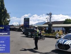 Unit Turjawali Sat Lantas Laksanakan Pengaturan dan Penjagaan, di Pos 3 Patung Salak Jasri