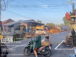 Pastikan Kelancaran Arus Lalulintas, Polsek Selat Lakukan Gatur Lalin Pagi di Depan Mako