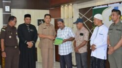 Pemko Langsa Melalui Baitul Mal Menyalurkan Zakat Kepada 7.700 Para Mustahik