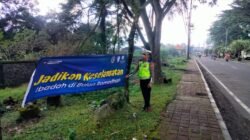 Ops Ketupat Agung 2026 Sat Lantas Berikan Himbauan Keselamatan Berkendara, Melalui Pemasangan Sapnduk dan Pembagian Brosur