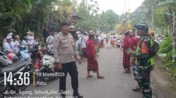 Bhabinkamtibmas Desa Sebudi Bersinergi dengan Bhabinsa Berikan Pengamanan, Upacara Tawur Kesanga / Pecaruan Rangkaian Hari Suci Nyepi Tahun Baru Saka,1948