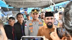 Jelang Lebaran, Kapolres Aceh Timur Bersama Bupati Cek Harga dan Ketersediaan Bapokting di Peureulak