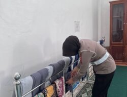 Polres Aceh Tengah Gotong Royong di Dua Masjid, Wujudkan Lingkungan ASRI Jelang Lebaran