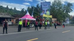 Sat Lantas Polres Karangasem Lakukan Pemeriksaan dan Pengaturan Lalulinras di Yeh Malet