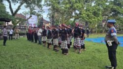 Propam Lakukan Pengecekan dan Pengawasan terhadap Personil Polres Karangasem Dalka Pengamanan Kegiatan Sholat Idul Fitri 1447 H